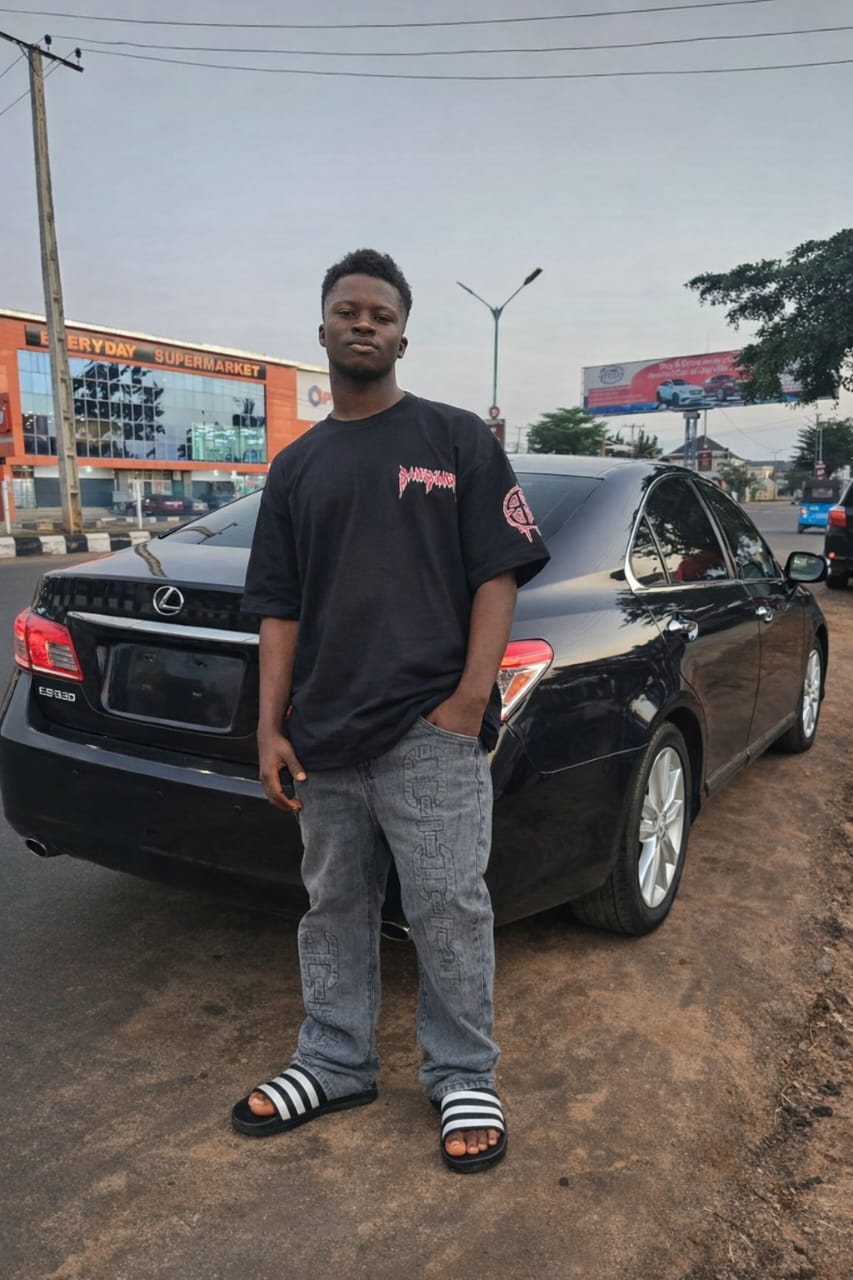 A photo of Emmanuel Chigozirim Onyebuchi best known as aska bowy